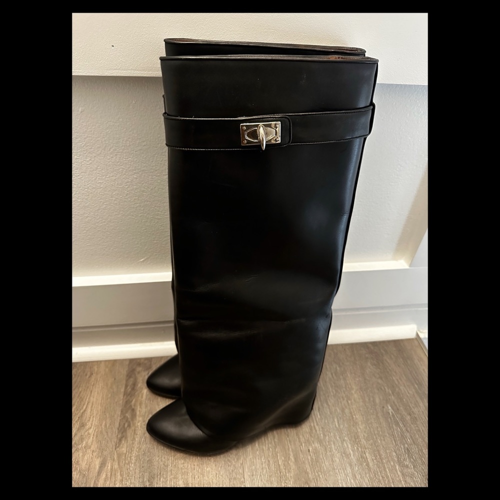 Givenchy Shark Boot Size 41